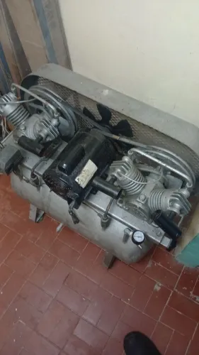 Compressor odontológico 