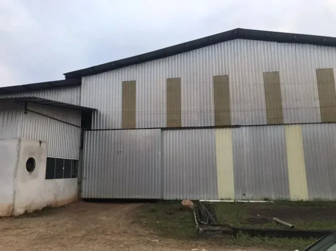 Imóvel para aluguel possui 600 metros quadrados em Schroeder I - Schroeder - SC