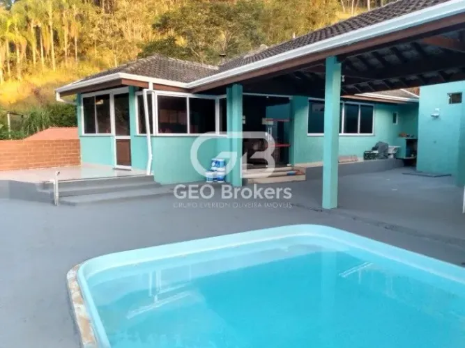 Chácara em Condomínio á Venda no Jardim Selma em Santa Branca REF: 16399