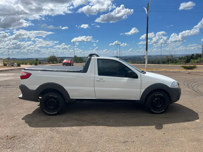 Fiat Strada Working Hard 1.4 Fire Flex 8V CS 2017
