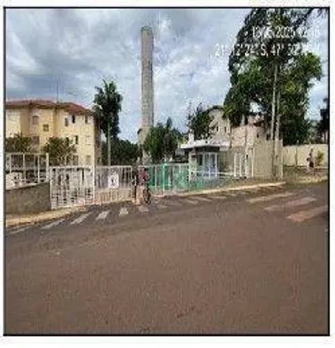 Apartamento com 1 dormitório à venda, 43 m² por R$ 93.402,34 - Condomínio Uirapuru - Ribei