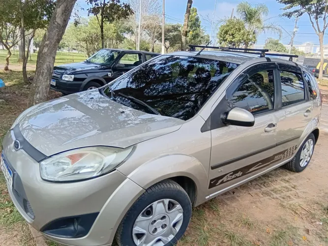 Ford Fiesta S 1.0 8V Flex 5P 2014