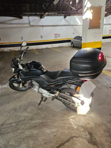 Honda CB 300R 2011 Azul - Ótimo Estado + Baú de Brinde