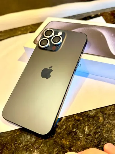 iPhone 15 pro max 256 Gigas