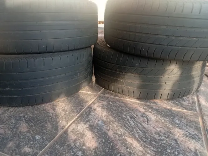 Pneus Goodyear