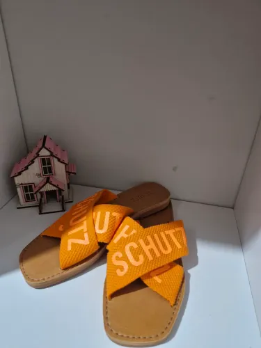 Chinelo Schutz original  NOVO