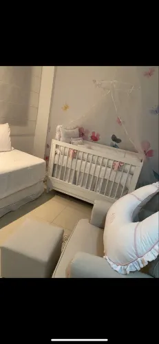 Vendo berço que vira cama modelo Quater 