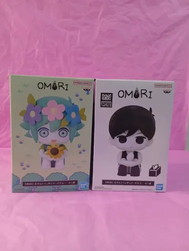 Figures Omori e Basil