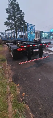 Bug porta Container randon 2025 semi novo top