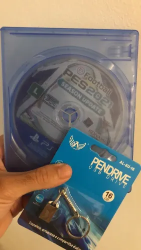 PES 2021 com atualização Julho 2026