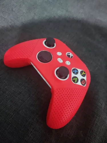 Manete original do Xbox séries S que veio no game