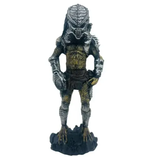 Boneco Predador Miniatura Realista fiel ao filme Feito de Resina 23cm