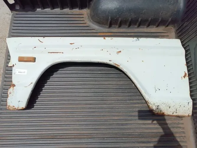 Paralama Ford F1000 F4000 1972/1991 Lado Esquerdo (Detalhes) 