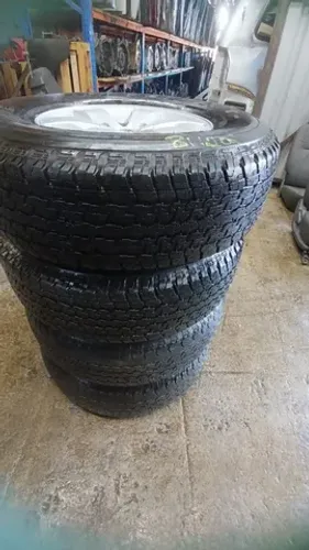 Jogo de Rodas com Pneus Toyota Hilux 2015 - RS Auto Peças 