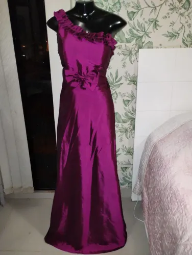 Vestido de festa  longo mula manca vinho