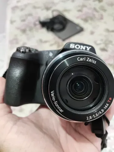 Câmera Digital Sony Cyber-Shot DSC-HX100V