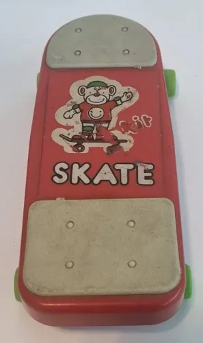 Mini Skate Antigo - 19CM