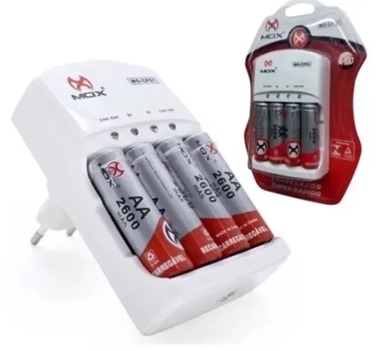 Carregador de Pilha Mox MO-CP51 Bivolts com 4 Pilhas AA 2600Mah