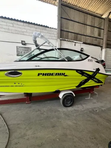 Phoenix 25 c wc/deck / 2025 okm