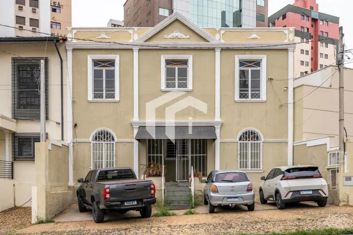 CASA COMERCIAL PARA LOCAÇÃO EM CAMPINAS.