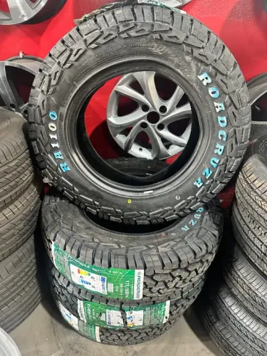 Pneus Roadcruza 175/80R14 Novos