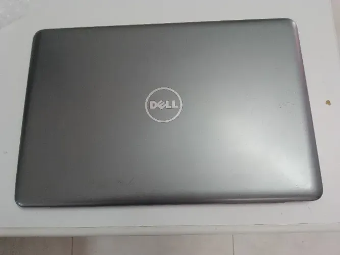 Tampa da Tela Notebook Inspiron 5567 P66F001