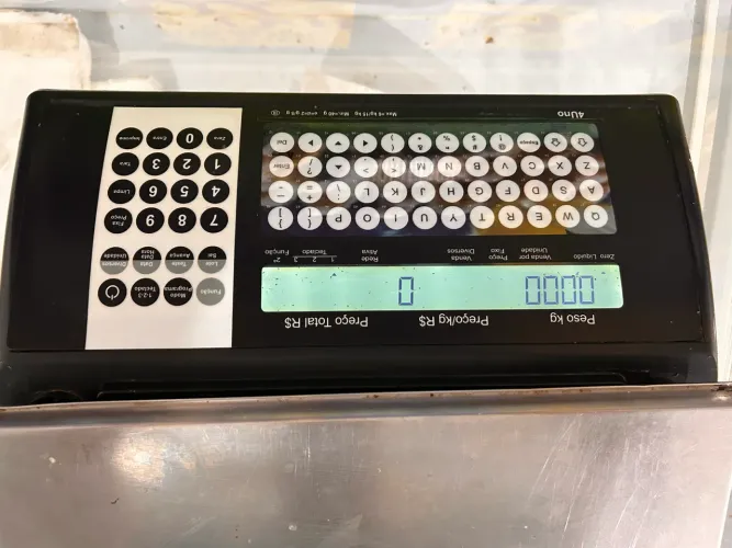 Balança etiquetadora prix 4 Toledo!