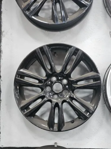 Jogo de roda original Jaguar aro 18 5x108
