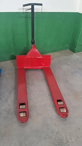Paleteira Manual 2500kg BYG Reforçada para Mercados