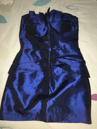 Vestido de festa curto azul P/PP (medidas na descrição)