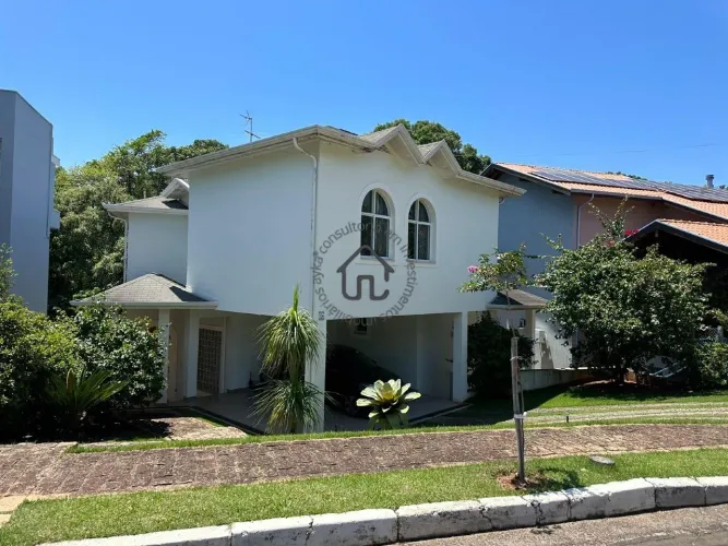 Casa à venda no Condomínio Residencial Portal Quiririm.