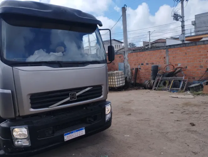 Caçamba VM 310 ano 2008/2009 ZAP  *