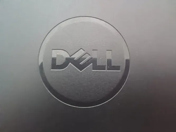 Notebook AMD Ryzen 5 3450U DELL