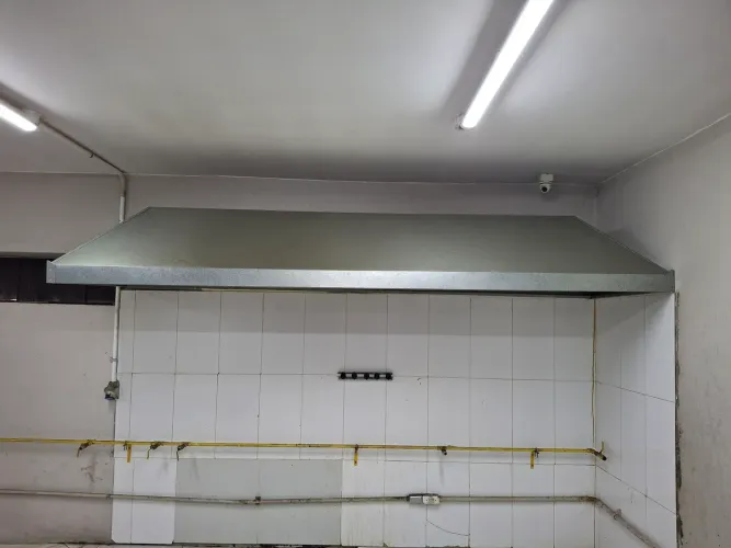 Coifa zinco 3,50 x 0,50 x 1,00 com motor, 3,7CV, 1,9HP, 660RPM