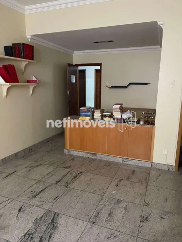 Sala Comercial no Icônico Edifício Maletta - Excelente Oportunidade!