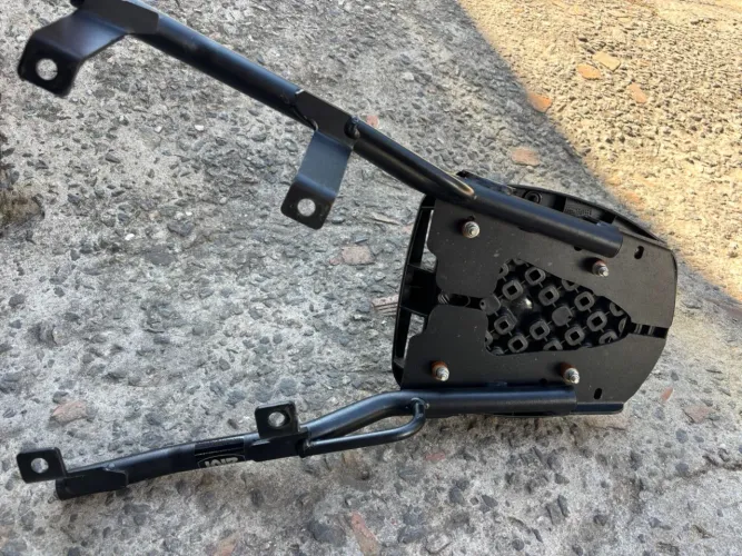 Suporte para Baú moto Honda ADV desapego