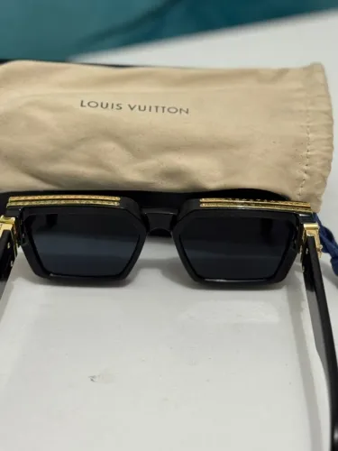 Óculos Louis Vuitton