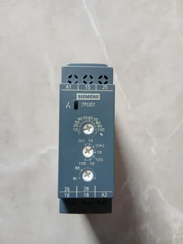 Relé de Tempo Siemens 7pu0711-3aw00