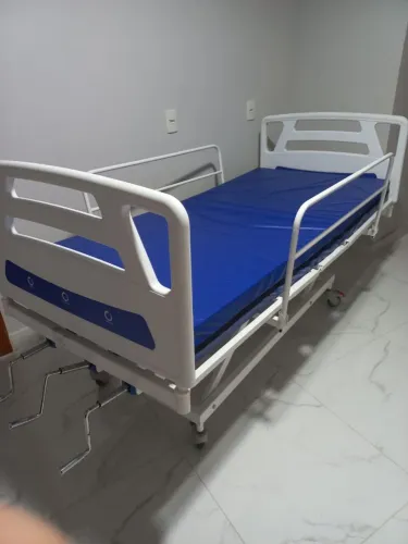 Cama hospitalar 