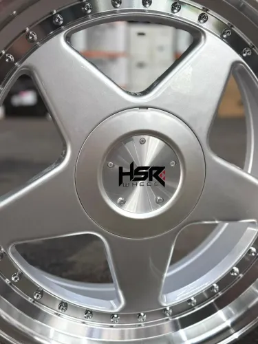 Rodas aro 17 HSR Réplicas OZ futura