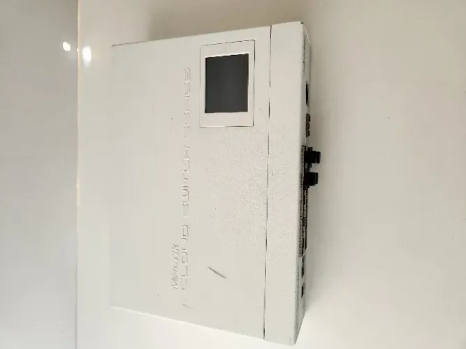 Switch Mikrotik CRS212-1G-10S-1S+IN