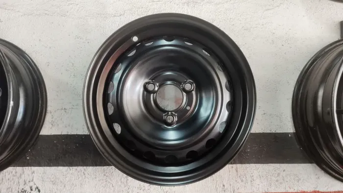 Roda Kwid aro 14 - Nova (1 roda)