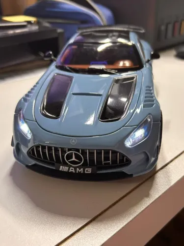 Mercedes AMG GT - Marca Chinesa - Leia o Anúncio