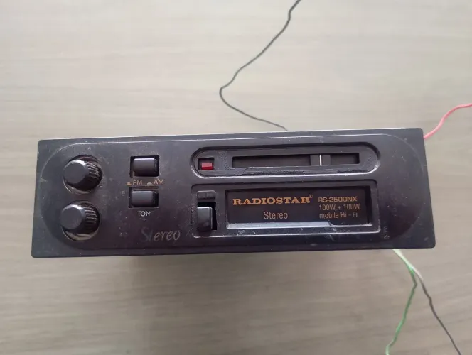 Rádio radiostar usado