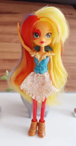 Boneca Aplle Jack Equestria Girls