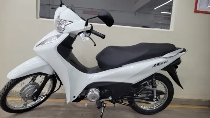 HONDA BIZ 125 ES parcelas a partir de (R$ 250,00)