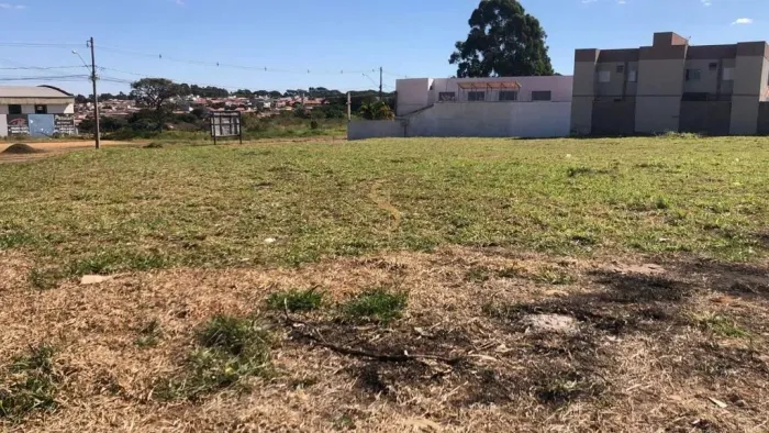 Terreno Comercial à Venda no Residencial Zaneti  2.372m² Unificados | Projeto de Posto Apr