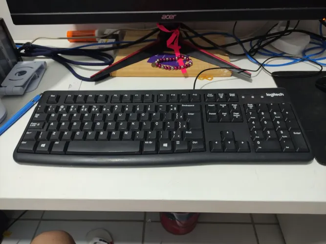 Teclado com Fio Logitech Seminovo