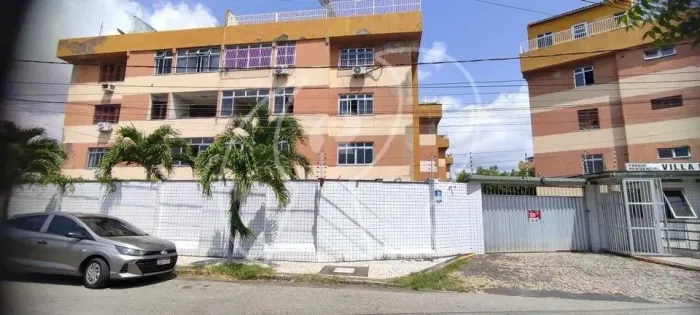 Apartamento com 4 dormitórios à venda, 115m² por R$ 300.000 - Farias Brito - Fortaleza/CE