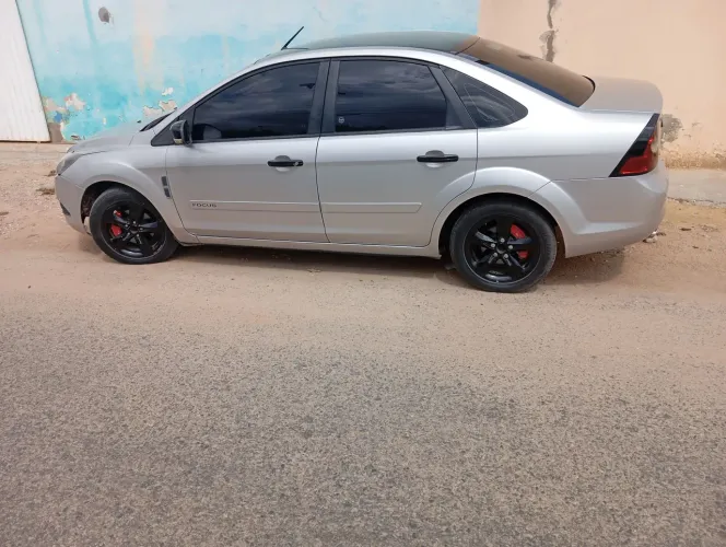 Ford Focus Sedan 2.0 16v/2.0 16V Flex 4P Aut. 2009